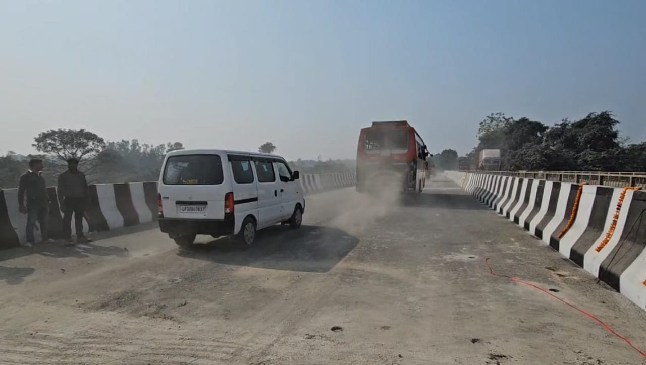 Lucknow Hardoi road 2