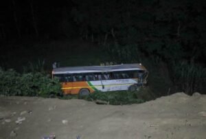 काकोरी में बड़ा सड़क हादसा, रोडवेज बस खाई में पलटी, 5 की मौत, कई घायल