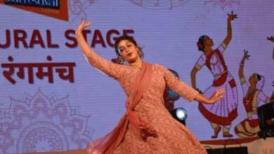 साहित्य-व-संगीत-से-गुलजार-रहा-गोमती-पुस्तक-महोत्सव