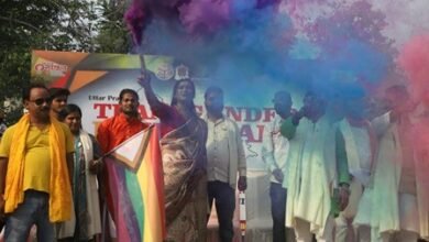 LGBTQIA+ की प्राइड वॉक देखने रुक गए लखनऊ में लोग The coverage