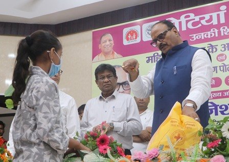 डिप्टी सीएम ने कहा कि 10 की बच्ची को टीबी चिन्ता की बात The coverage