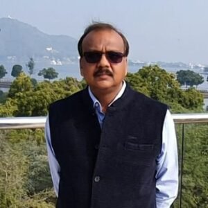 चीफ इंजीनियर की डांट के बाद कर्मचारी आईसीयू में