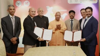 CM Yogi Singapur visit Uttar Pradesh UP Inestment