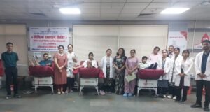 KGMU Blood Donation dr tulika Chandra 2
