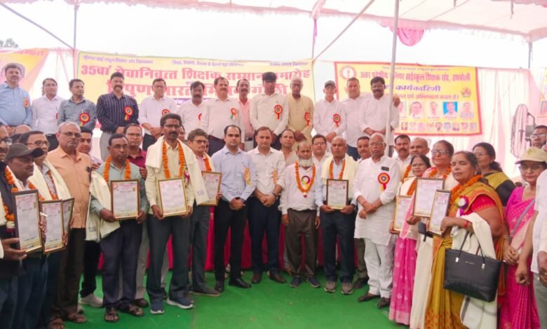 Raebareli Teachers 2