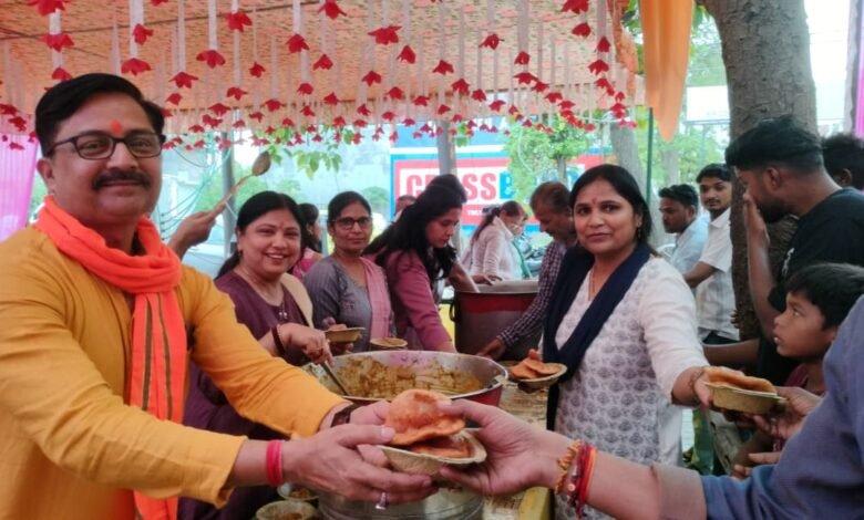 Bada Mangal Mansarovar Lucknow 2