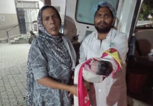 102 Ambulance 108 Ambulance free Ambulance mother child services Uttar Pradesh Ambulance e1782742912345
