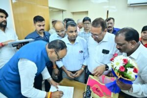 DPRA Balrampur Hospital Pharmacist Brajesh Pathak