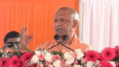 UP News: 68 हजार ग्राम प्रहरियों को कैशलेस इलाज के साथ अब 3500 रुपये मानदेय