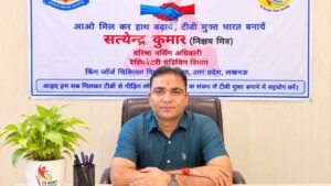 नवरात्रि पर 10 टीबी पीड़ित कन्याओं को लिया गोद