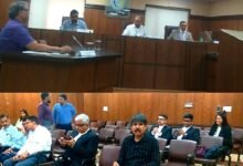नोएडा डेटा सेंटर में अडानी को बिजली लाइसेंस देने का विरोध