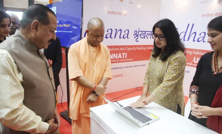 ऑफिस-ऑफिस’ सीरियल की तरह न भटके आम आदमी, नागरिक संतुष्टि ही लोकसेवक का रिपोर्ट कार्ड: मुख्यमंत्री