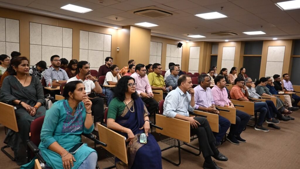 गंभीर मरीजों की जान बचाने के लिए बने 'वेंटिलेटर कमांड सेंटर', विशेषज्ञों ने सरकार को दिया सुझाव