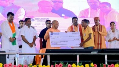 सीएम योगी ने दी अखिलेश को खुली चुनौती- आइए, अयोध्या से किस्मत आजमाते हैं