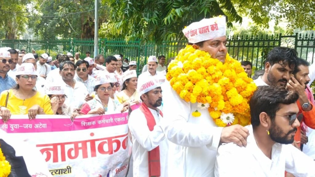 कोलकाता के दुर्गा पूजा पंडाल में भारी भगदड़: 19 श्रद्धालुओं की मौत, 25 से अधिक घायल; 12 आयोजक हिरासत में, मुआवजे का ऐलान